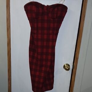 Guess Red and Black Strapless Sheath Dress Cocktail